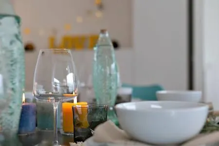 Huswell - New Near The With Stunning Seaview Apartment *