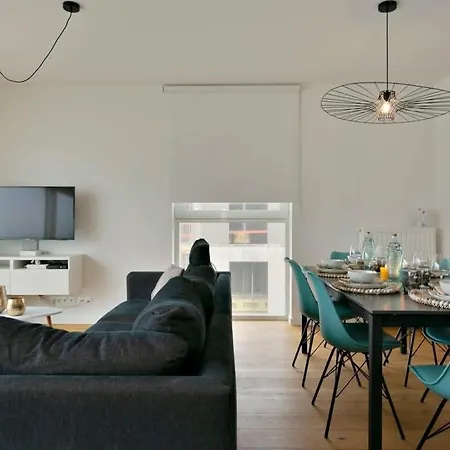 Casiola - New Near The With Stunning Seaview Apartment *