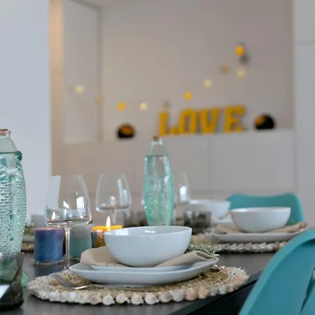 Casiola - New Near The With Stunning Seaview Apartment